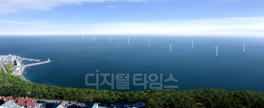 친환경 청정에너지를 생산하기 위해부산 해운대구 청사포 인근에서 추진되고 있는 40MW 규모의 해상풍력단지 조감도 <청사포 해상풍력 발전사업 추진위원회 제공>